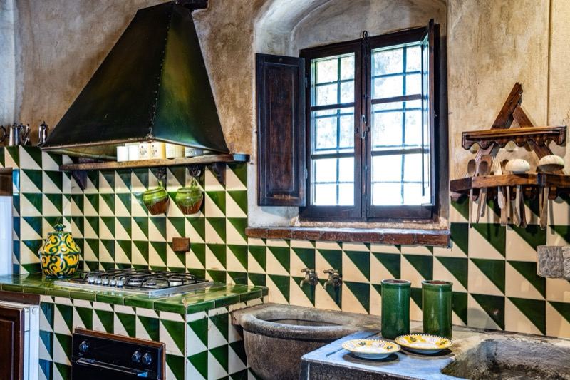 The hood and stove of the country kitchen